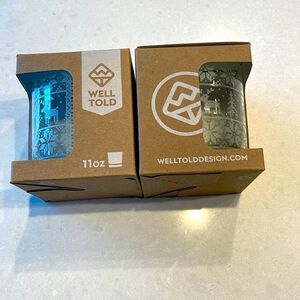 Well told rocks glass printed glassware holiday motif new in box,  11 ounces.